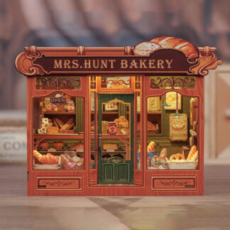 CWGB401: * Mrs. Hunt Bakery - Educational DIY House; M/O: 6; Case: 12